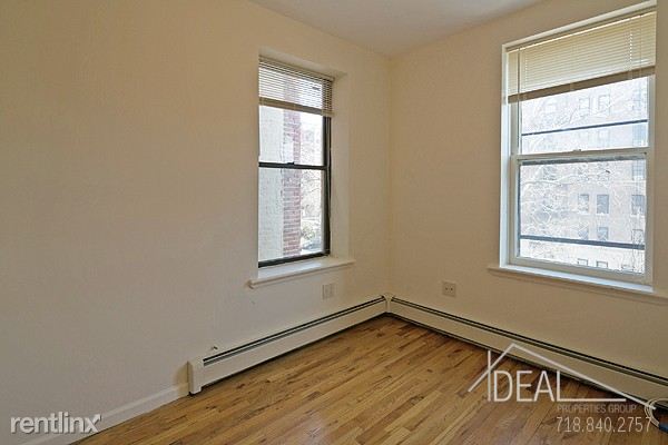 Foto del edificio - 395 Clinton Ave