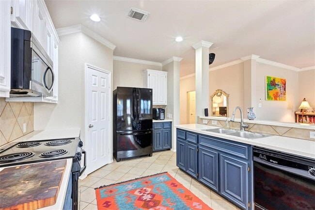 Foto del edificio - 2911 Ashbrook Ln