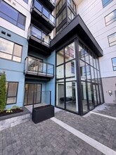 Building Photo - 33886 Pine St