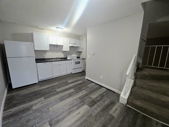 Building Photo - 2767 Wedge St