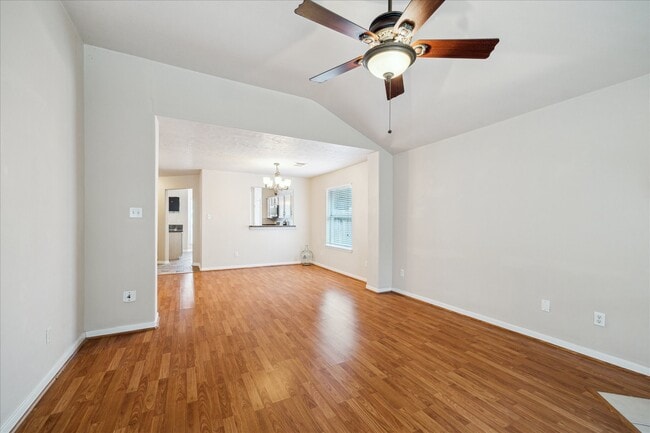 Foto del edificio - 418 Mystic Trail Loop