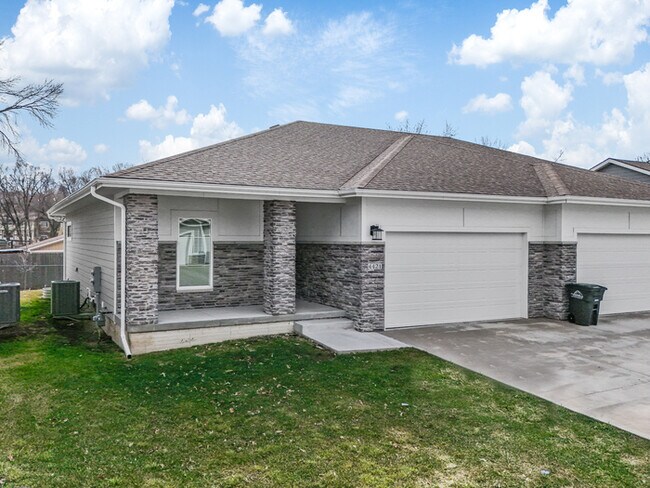 Foto del edificio - 4461 Lower Beaver Rd