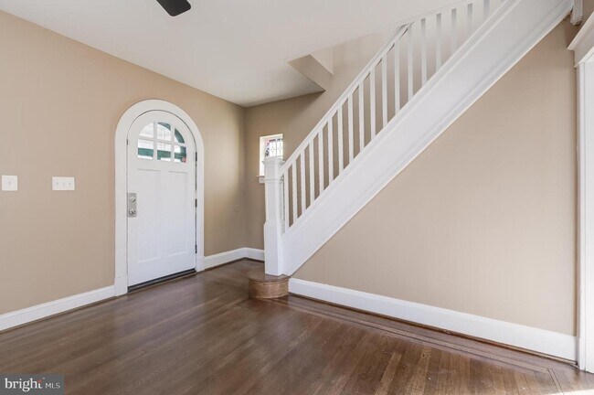 Foto del edificio - 2701 Kildaire Dr