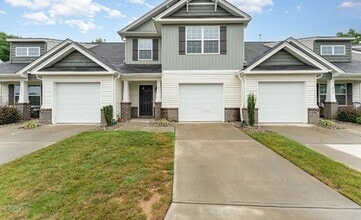 Building Photo - 3831 Copperfield Ct