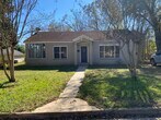 Primary Photo - 811 Kickapoo St