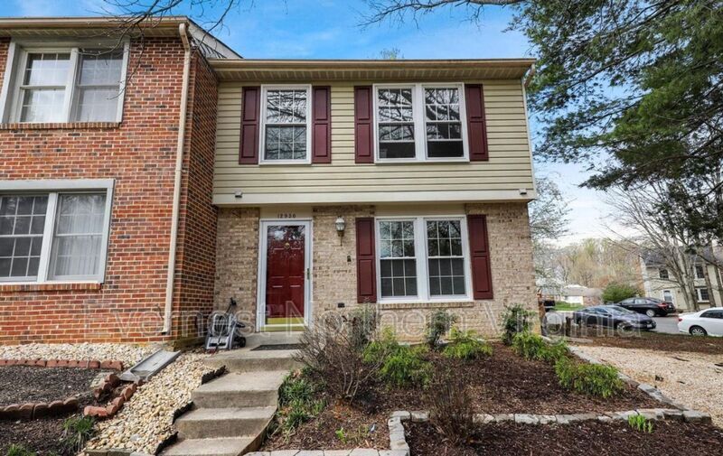 12930 Reese Ct, Woodbridge, VA 22192 Townhome Rentals in Woodbridge