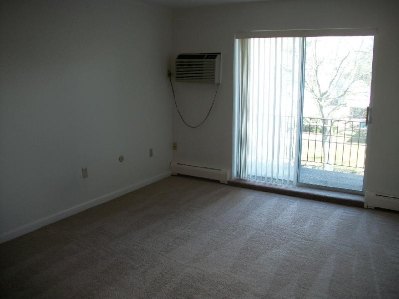 Building Photo - 218 Independence Ave