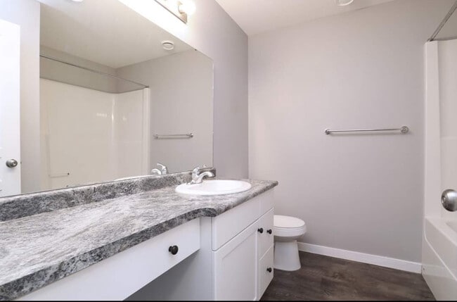 Building Photo - 4850 Harbour Landing Dr