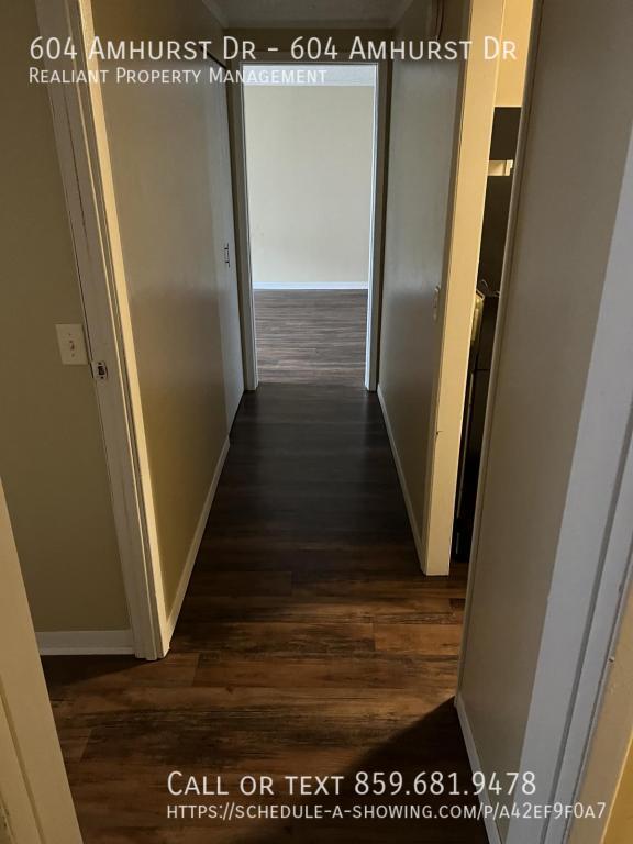Foto del edificio - Amhurst Apartments, 604 Amhurst Dr