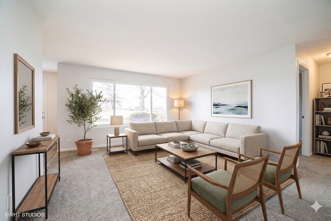 Foto del edificio - 373 Newport Ln