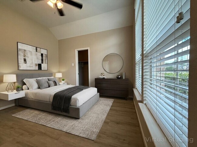 Foto del edificio - 8139 Edenwood Dr