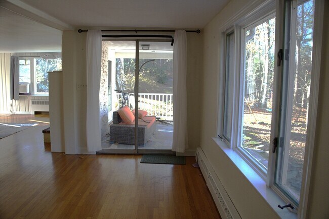 Foto del edificio - 139 Grove St