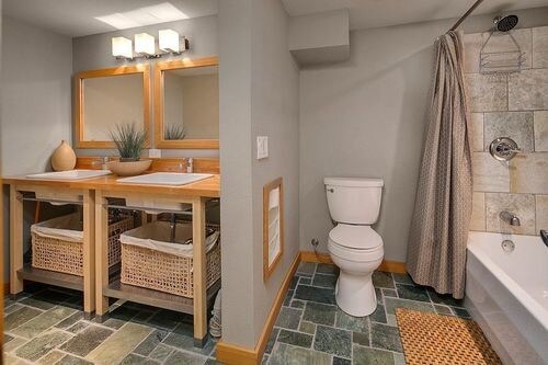 Foto principal - 544 E Weddell Dr