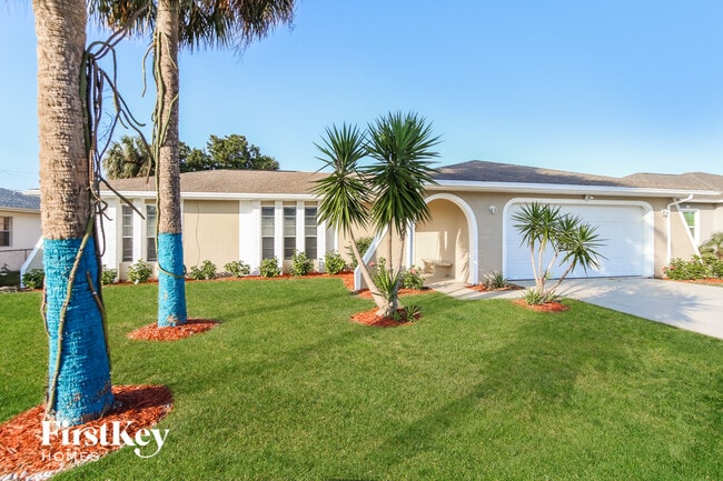 Foto del edificio - 2027 Beekman St NE