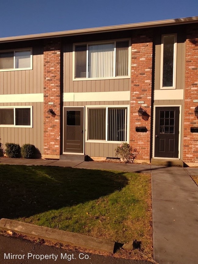 7535 N Heppner Ave, Portland, OR 97203 Room for Rent in Portland, OR