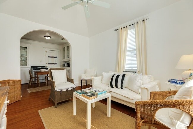 Building Photo - 1512 38th St