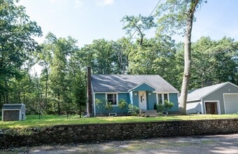 Building Photo - 116 Cottage Ave