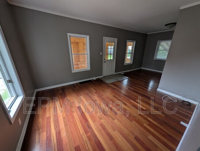 Foto del edificio - 719 Marsh St