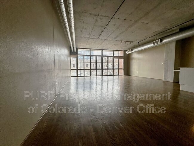 Building Photo - 1499 Blake St
