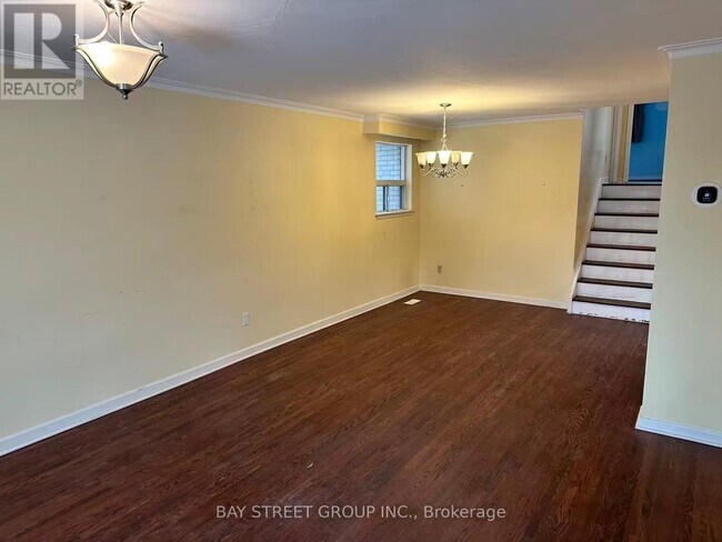 Building Photo - 40 Bellbury Crescent