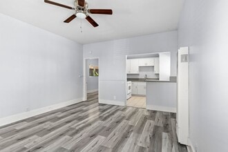 Building Photo - 119 Orange Ave