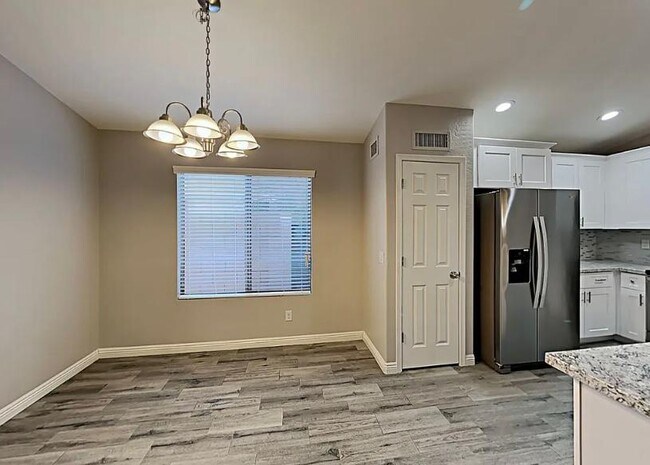 Building Photo - 12523 W St Moritz Ln