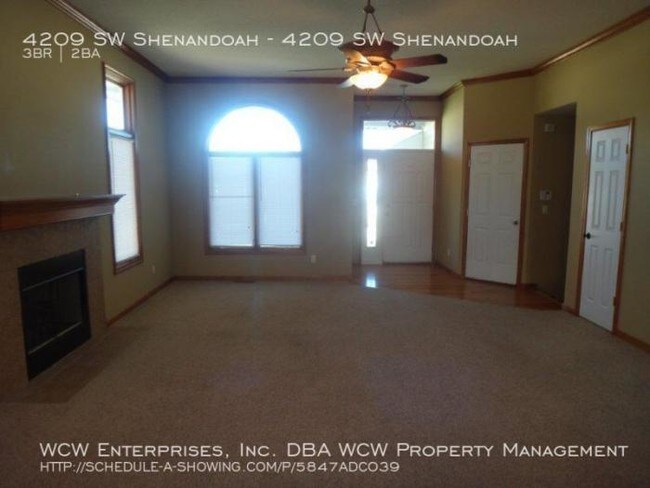 Foto del edificio - 3 bedroom in Topeka KS 66610