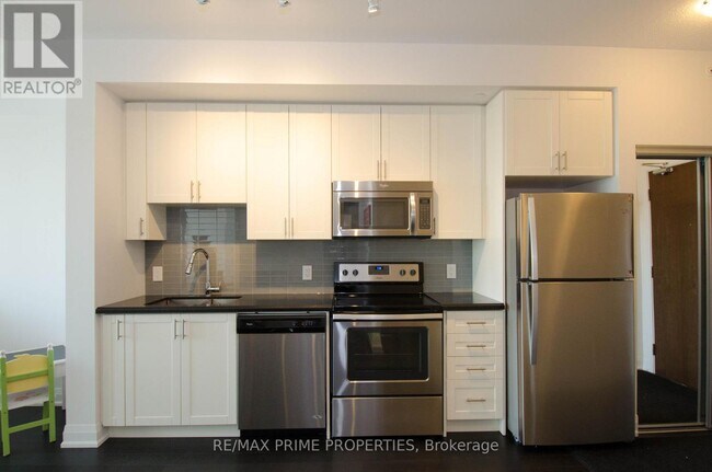 Photo du bâtiment - 9582 Markham Rd