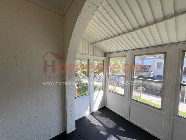 Foto del edificio - 3 BEDROOM HOME IN MARCUS HOOK