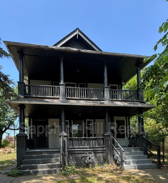 Building Photo - 9013-9015 Yale Ave