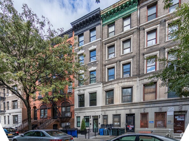 Building Photo - 119 W 111th St