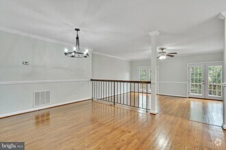 Building Photo - 248 Gretna Green Ct