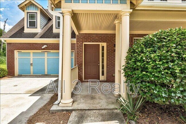 Building Photo - 114 Parkway Dr