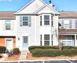 Building Photo - 1008 Prestwyck Ct