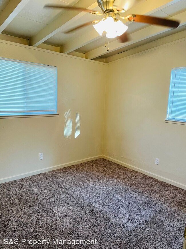 Foto del edificio - 2 br, 1 bath House - 791 Reuter Drive