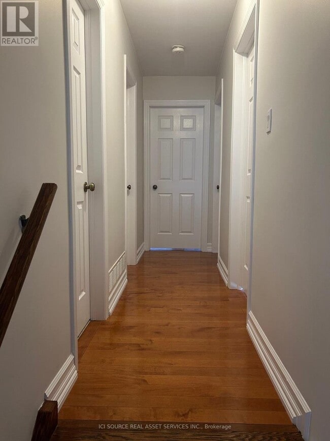 Building Photo - 492 Ettridge Ct