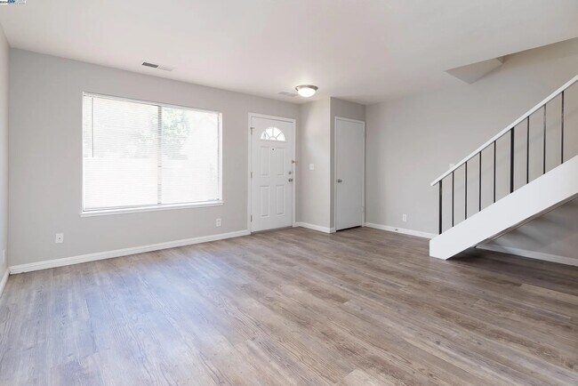 Photo - 36345 Fremont Blvd Apartment