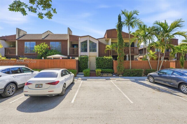 Foto del edificio - 6704 SW 114th Pl