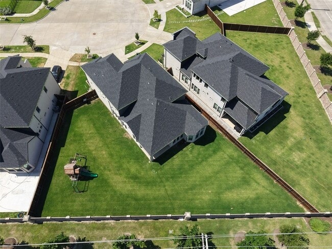 Building Photo - 12732 Cooper River Trl