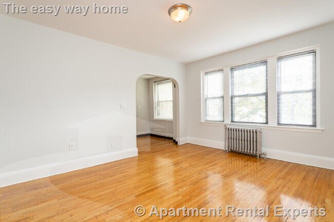 Foto del edificio - 123 Highland Ave