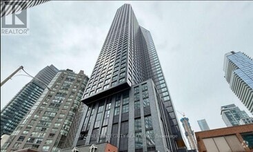 Building Photo - 8-5118 Wellesley St W