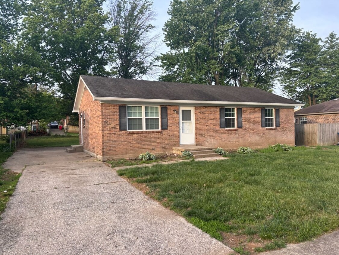 3 Bedroom, 2 bathroom in Nicholasville! - 3 Bedroom, 2 bathroom in Nicholasville!