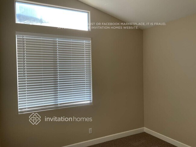 Foto del edificio - 6016 Golden Saddle St