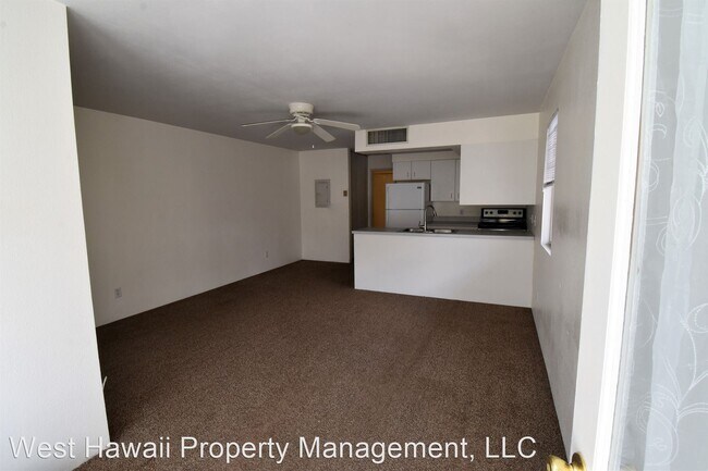 Building Photo - 75-5748-5748 Alahou St