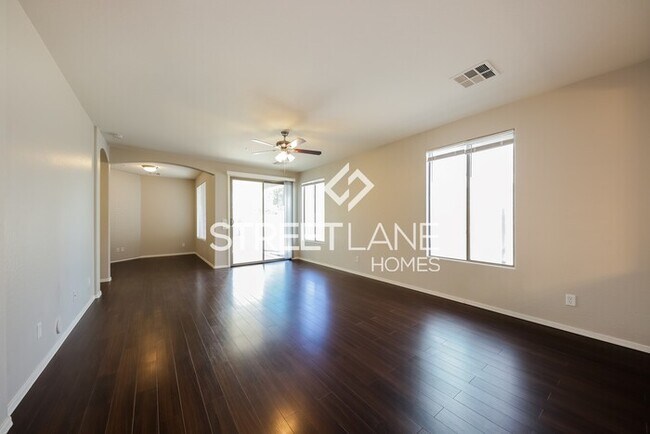 Building Photo - REDUCED! 3 Bedroom Home in Vistancia!
