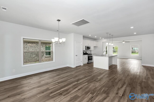 Foto del edificio - 17259 Chelsea St