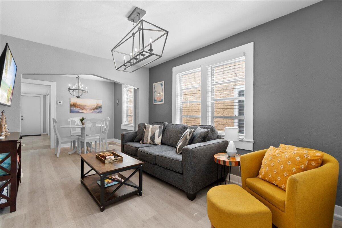 Foto principal - 614 N L St