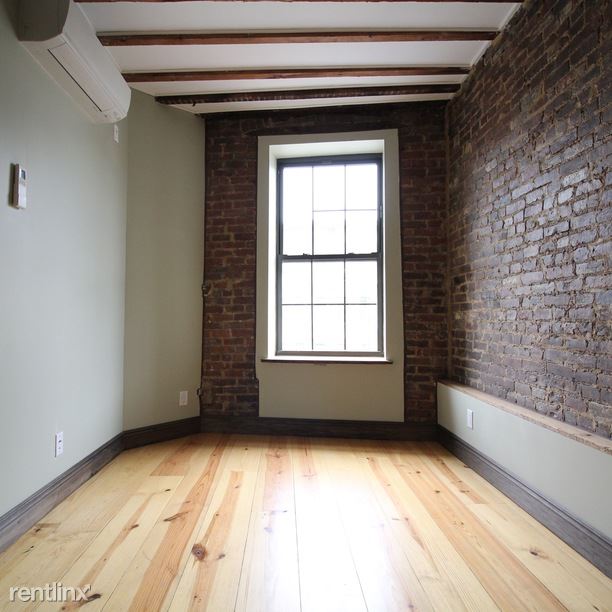 Building Photo - 1467 Bedford Ave