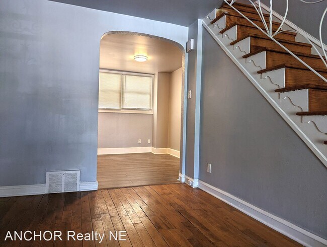 Building Photo - 3 br, 1 bath House - 7720 Thouron St.