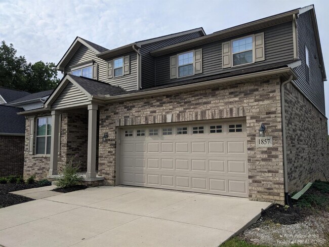 Foto del edificio - 1857 Hunters Creek Dr